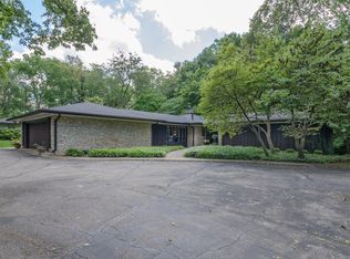 6464 Around The Hills Rd, Indianapolis, IN 46226