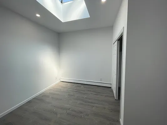 Rented by Oxford Property Group | media 6