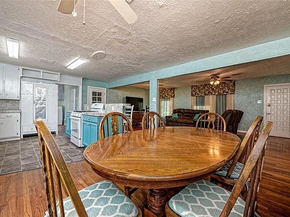 5th image of 4005 Cobbs Dr