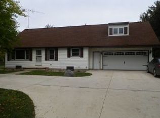 W13165 Olden Rd, Ripon, WI 54971
