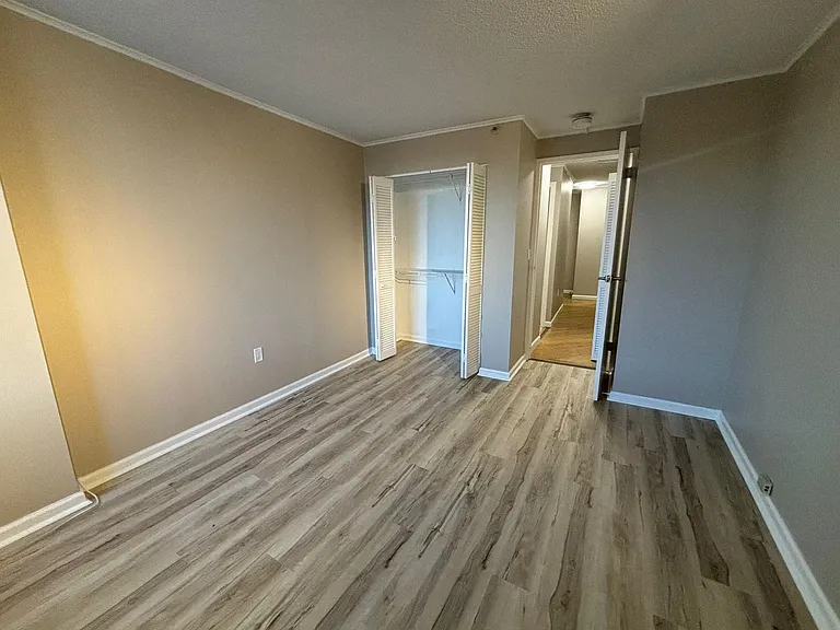 98 Wells St #401 — Photo 9