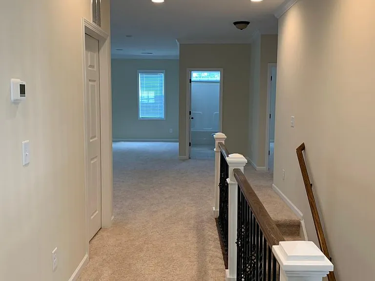 1641 Holly Creek Ln — Photo 17