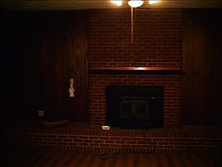 2nd image of 100 Gordon St