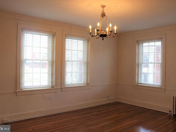 3rd image of 906 Prince St #302