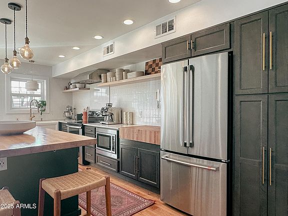 5th image of 1425 E DESERT COVE Avenue #24