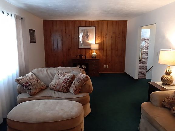 3rd image of 817 5th St