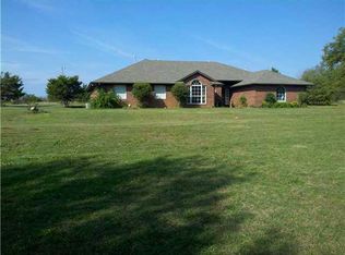 100 S Reece Rd, Noble, OK 73068