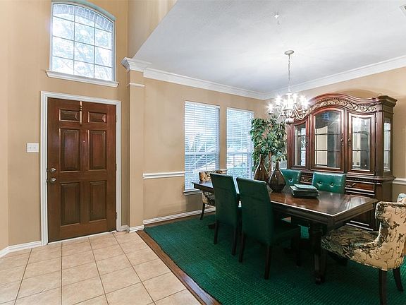 4th image of 13123 Oakwood Manor Dr
