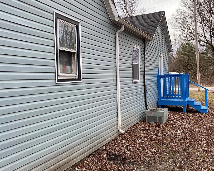 101 W South St, Lenzburg, IL 62255 MLS 22078977 Zillow