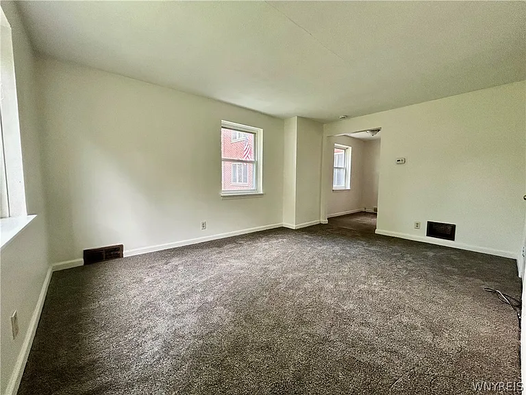 34 Latona Ct #1 — Photo 4