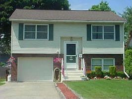 Home for Sale in Rotterdam, New York $165,000