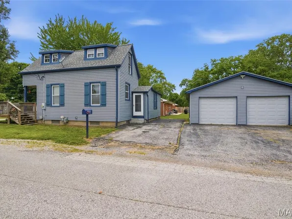 6101 W C St, Belleville, IL 62223