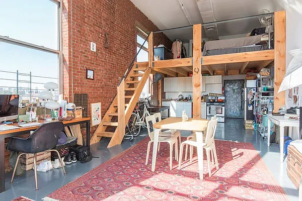 Rented by Realty Lab LLC | media 19