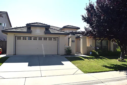10334 Frank Greg Way Photo 1