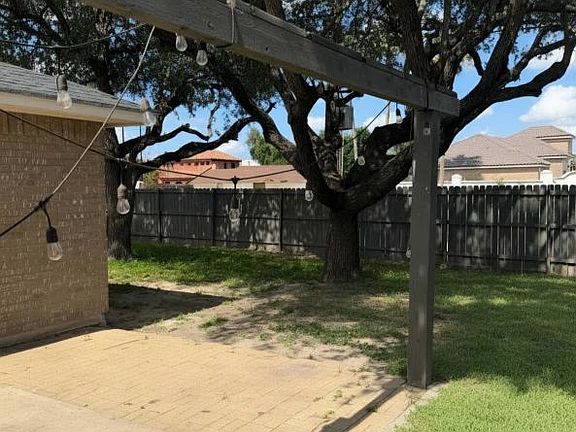 3rd image of 2002 Granite Ave