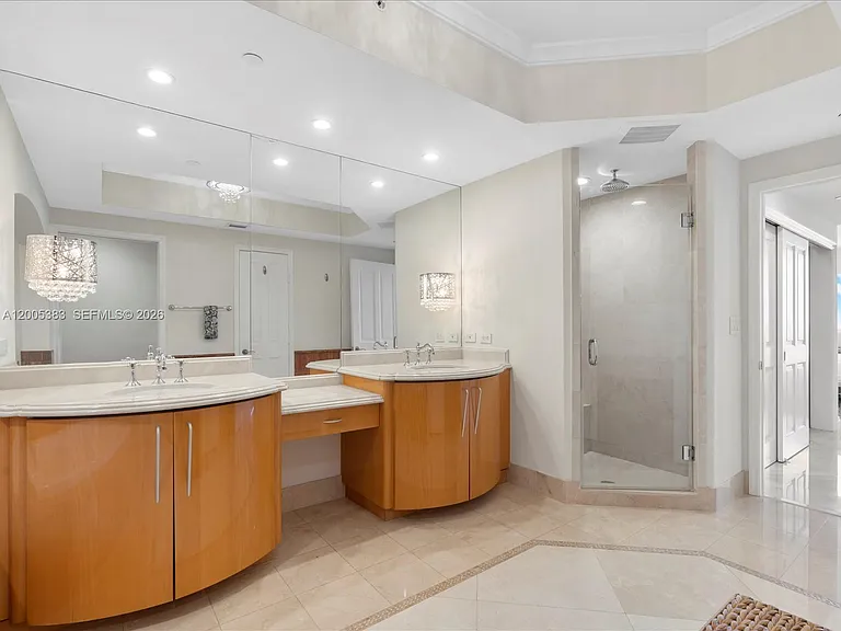 17875 Collins Ave #3305 — Photo 27