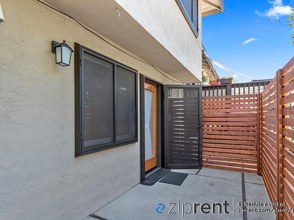 5th image of 7904 Hansom Dr