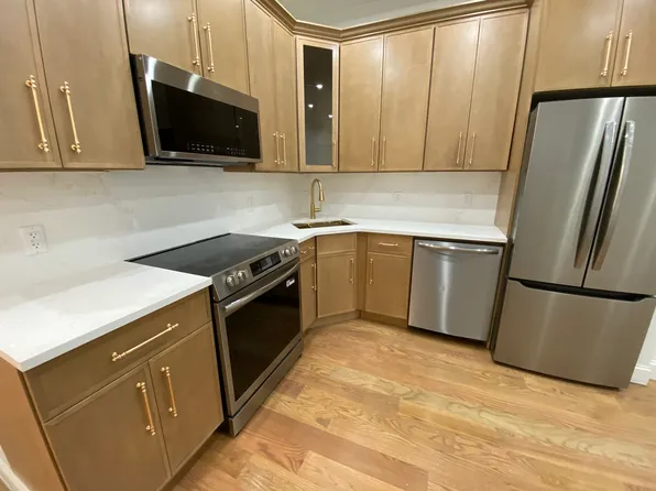 172 Union Street image 5 of 21