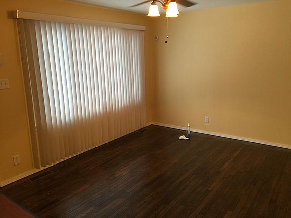 2nd image of 22215 Clyde Ave