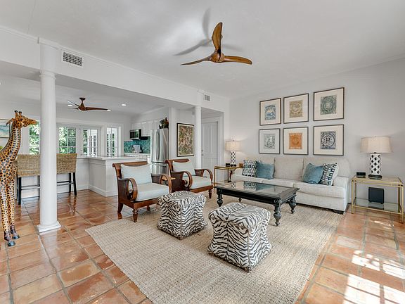 5th image of 1511 Johnson St