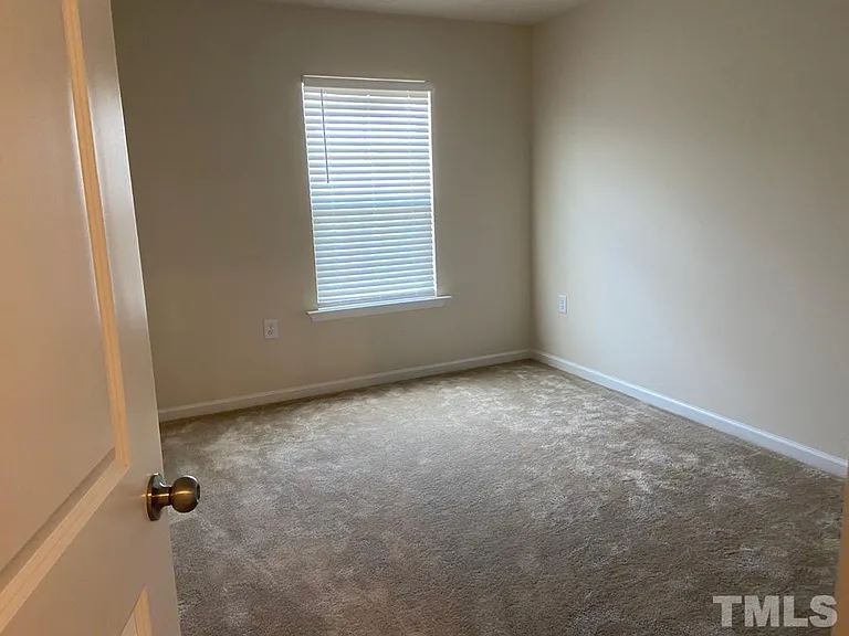 41 Rambler Ln — Photo 2