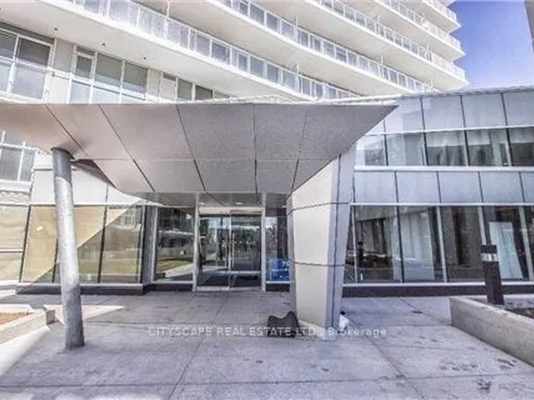 75 Queens Wharf Rd Unit 708, Toronto, ON M5V 0J8