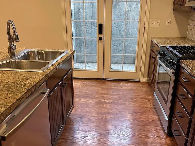 13627 S Crimson Patch Way — Photo 3