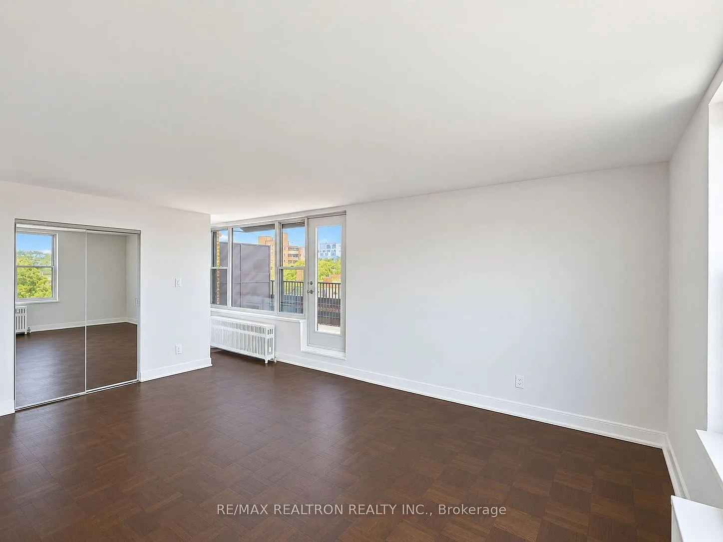 Studio, $2,050 — Photo 2