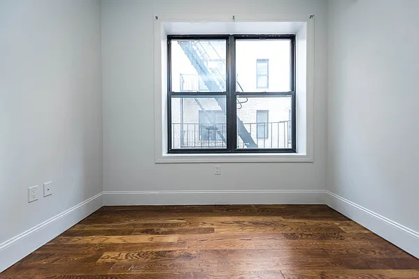 Rented by Nooklyn NYC LLC | media 50