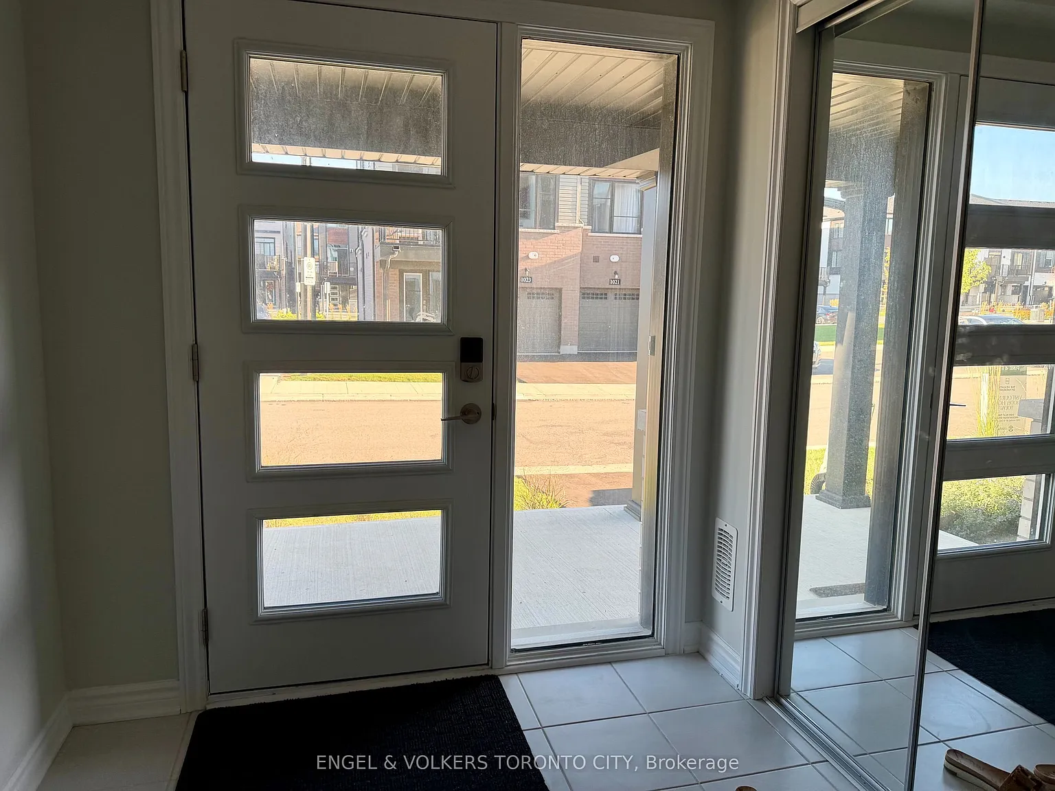 3 bed, $2,850 — Photo 4