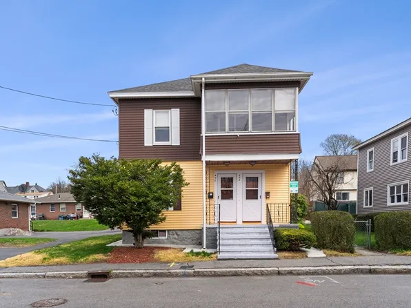 496-498 Concord St, Lowell, MA 01852