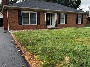 39 Peachtree Cir, Campbellsville, KY 42718