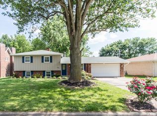 1324 E Bonaire Ct, Springfield, MO 65803