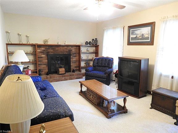 2nd image of 129 Virginia Dr