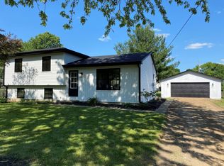 285 Woodlark Dr, Galesburg, MI 49053