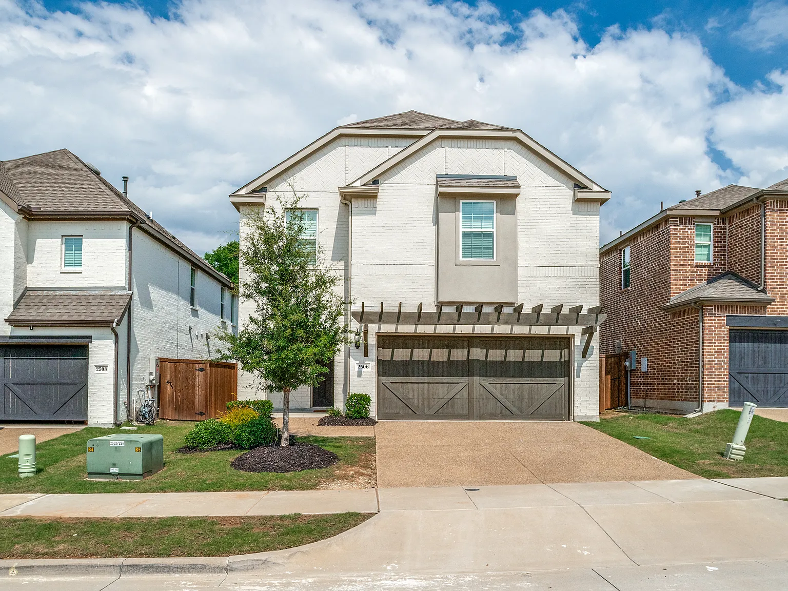 4 bed, 2807 sqft, $2,850 — Photo 1