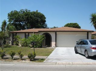 7037 Orchid Lake Rd, New Port Richey, FL 34653