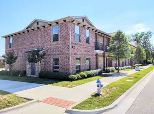 2505 W Hickory St #22, Denton, TX 76201