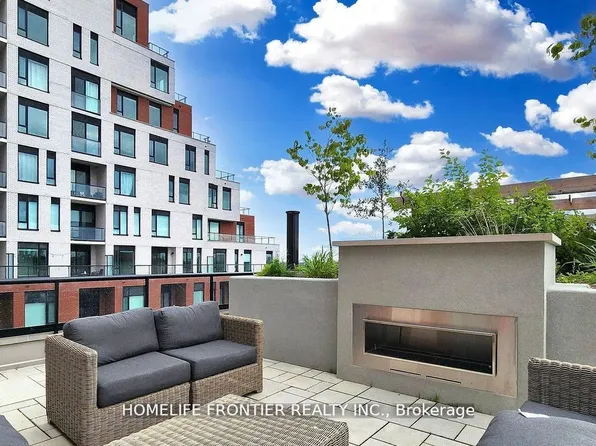 3100 Keele St #318, Toronto, ON M3M 0E1