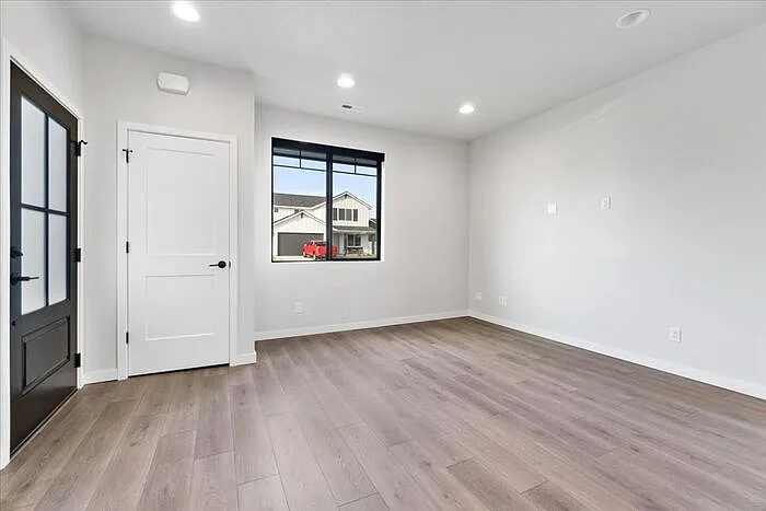 5248 E Hope Ave — Photo 17