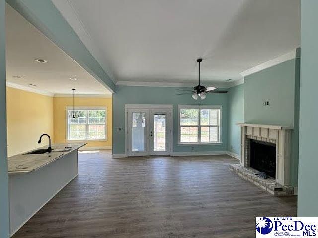 2nd image of 2934 Suzanne Dr