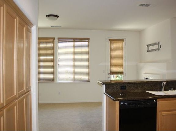 5th image of 7479 Starward Dr