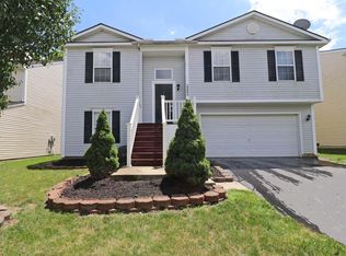 517 Wellsleyglen Dr, Columbus, OH 43207