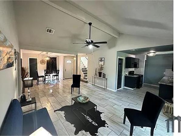 15225 Woodforest Blvd
