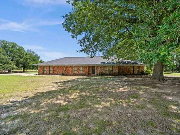 343 County Road 3211, Jacksonville, TX 75766