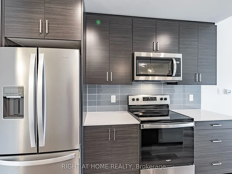 121 Mary St #321 — Photo 24