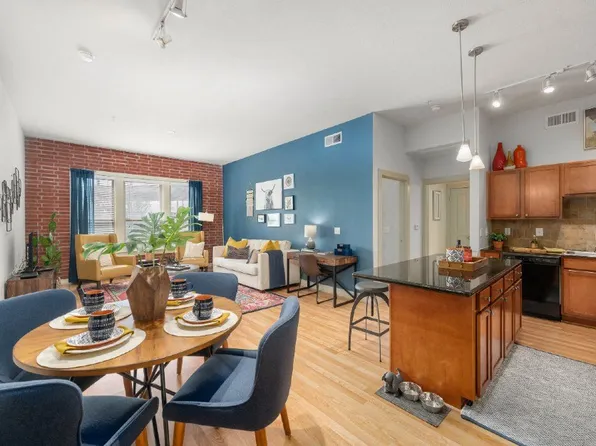 Galleria Parc Apartments