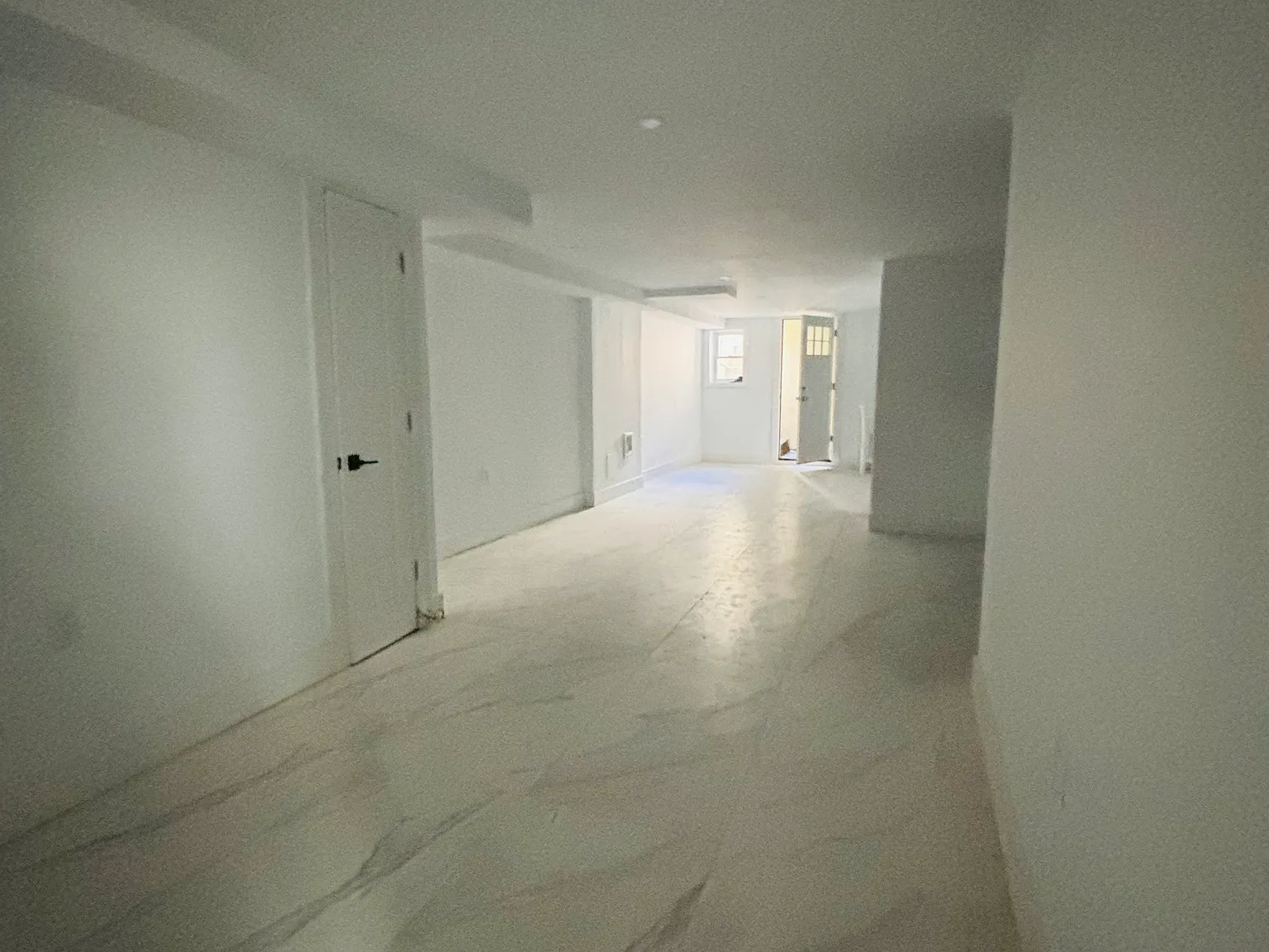 1 bed, 1200 sqft, $2,600 — Photo 3