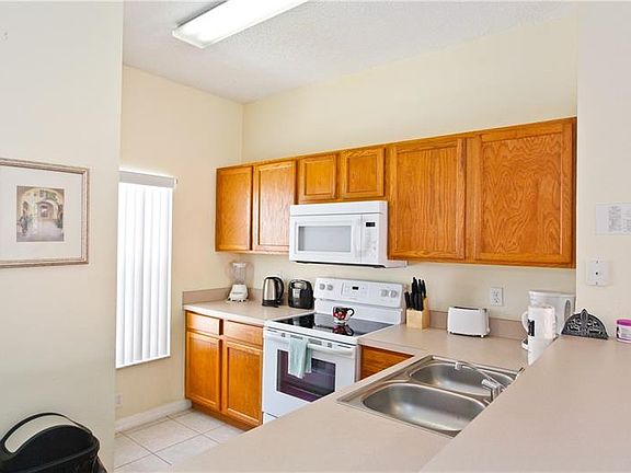5th image of 120 Pompano Beach Dr