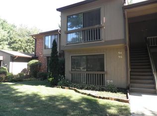 96 Manchester Ct, Red Bank, NJ 07701